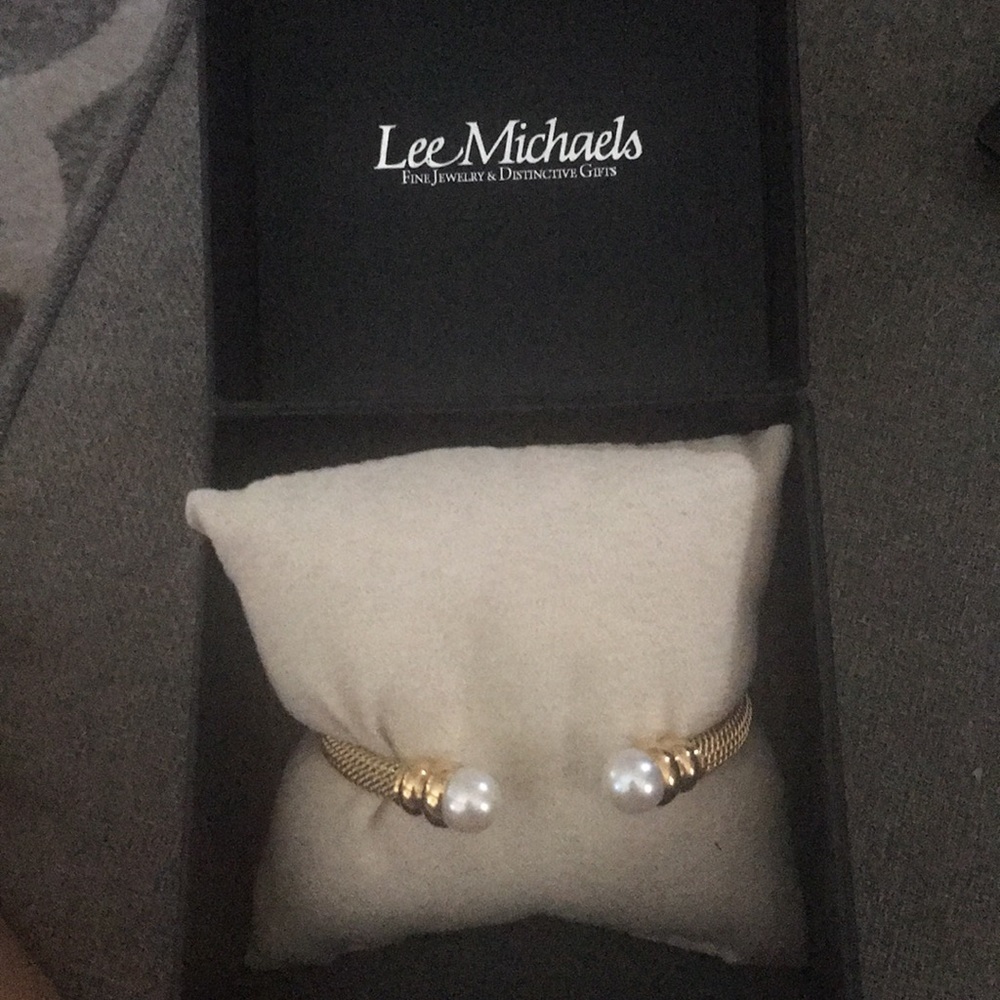 Lee Michaels Gold Bracelet